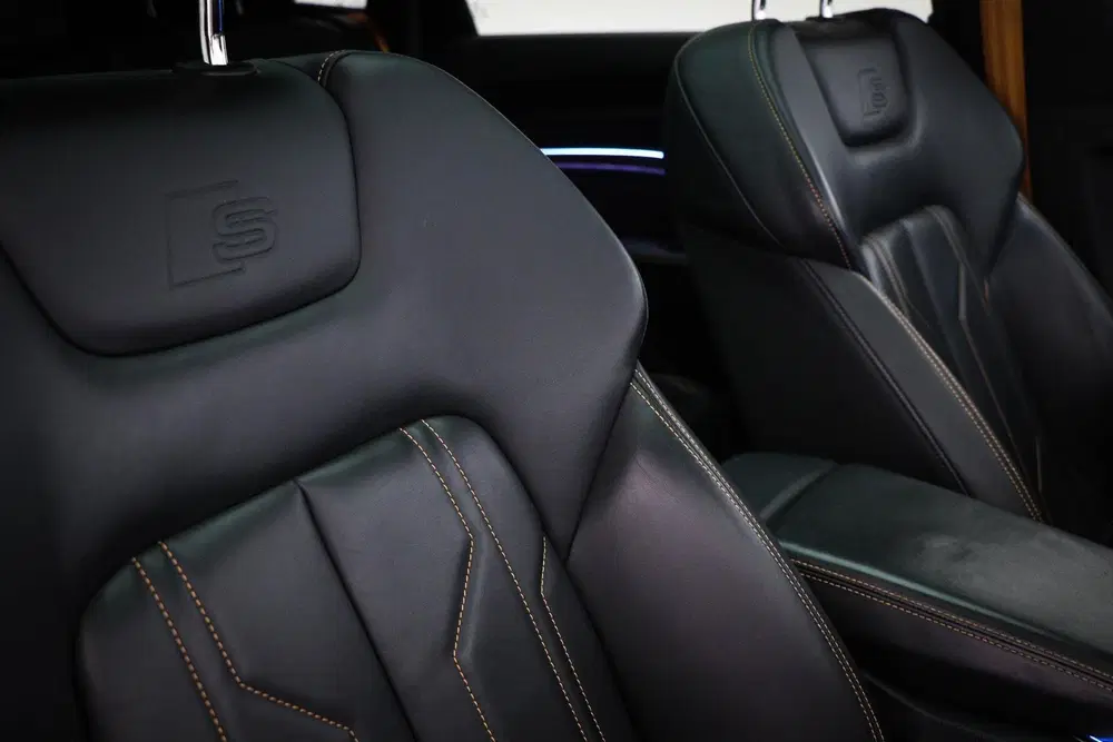 Audi e-tron 55 S-line quattro 300kW uit 2022, foto 7