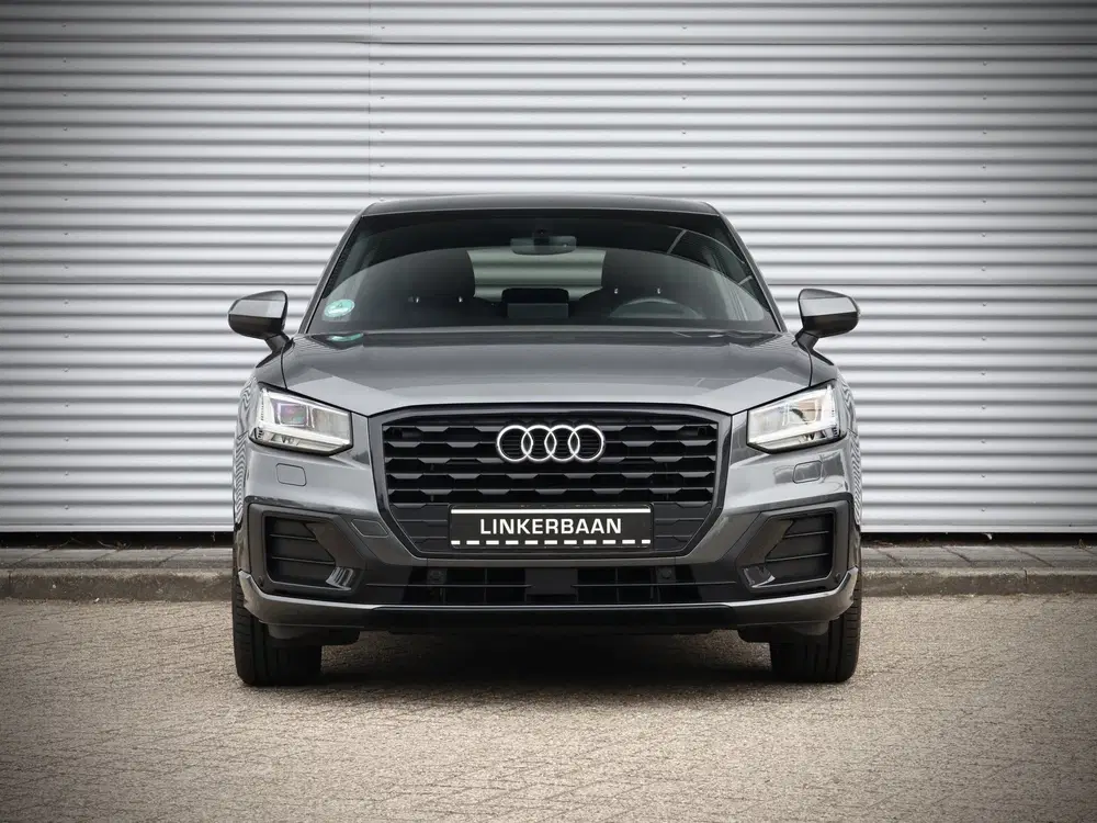Audi Q2 35 TFSI S line uit 2019, foto 10