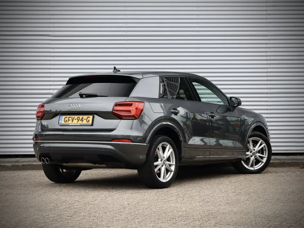 Audi Q2 35 TFSI S line uit 2019, foto 3