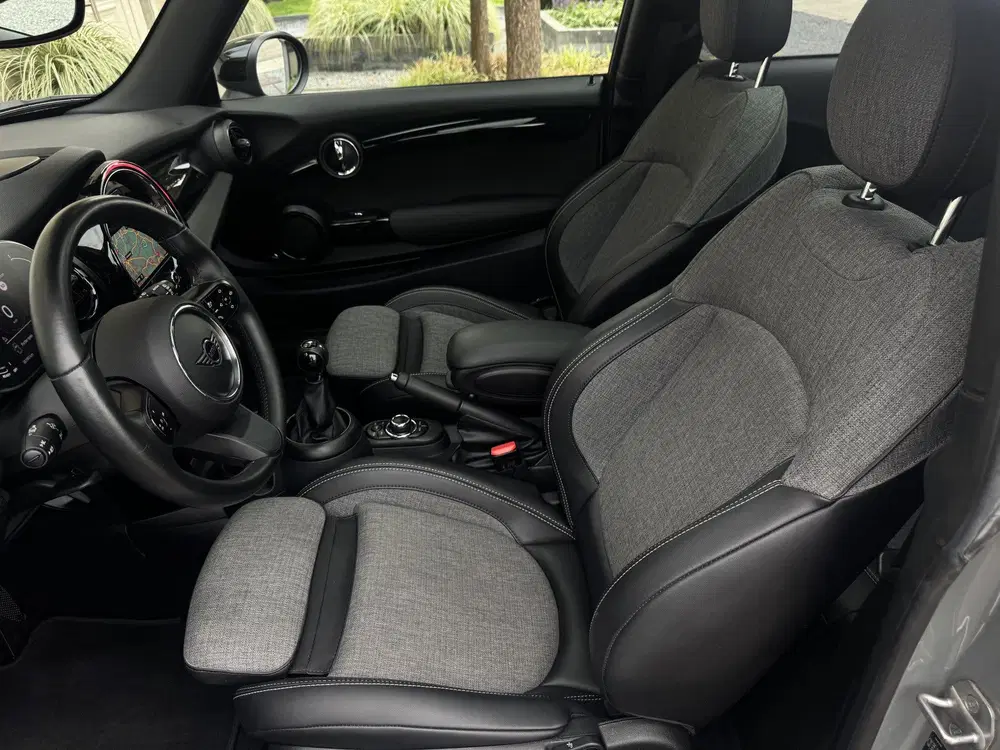 Mini Cooper 1.5 Cooper Facelift Panoramadak Carplay Sp uit 2021, foto 2