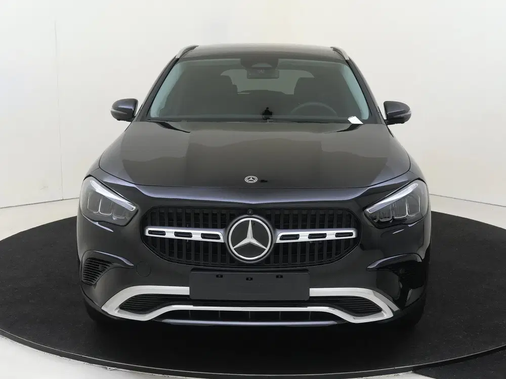 Mercedes-Benz GLA 250 e Star Edition Panoramadak uit 2025, foto 6