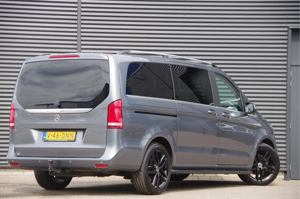 Mercedes-Benz V-Klasse 300d DC-5P AUT LED uit 2020, foto 2