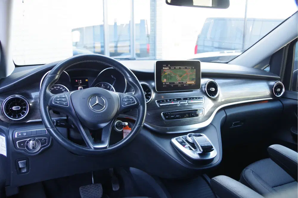 Mercedes-Benz V-Klasse 300d DC-5P AUT LED uit 2020, foto 5