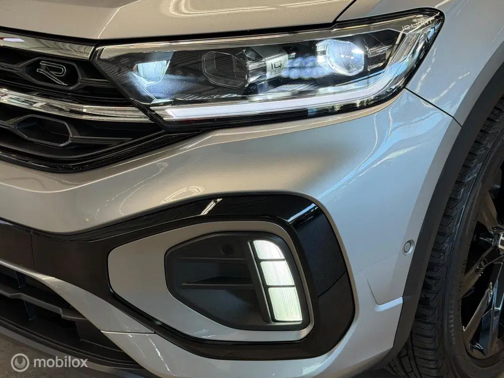 Volkswagen T-Roc 1.5 TSI 3X R-Line Panorama uit 2023, foto 14