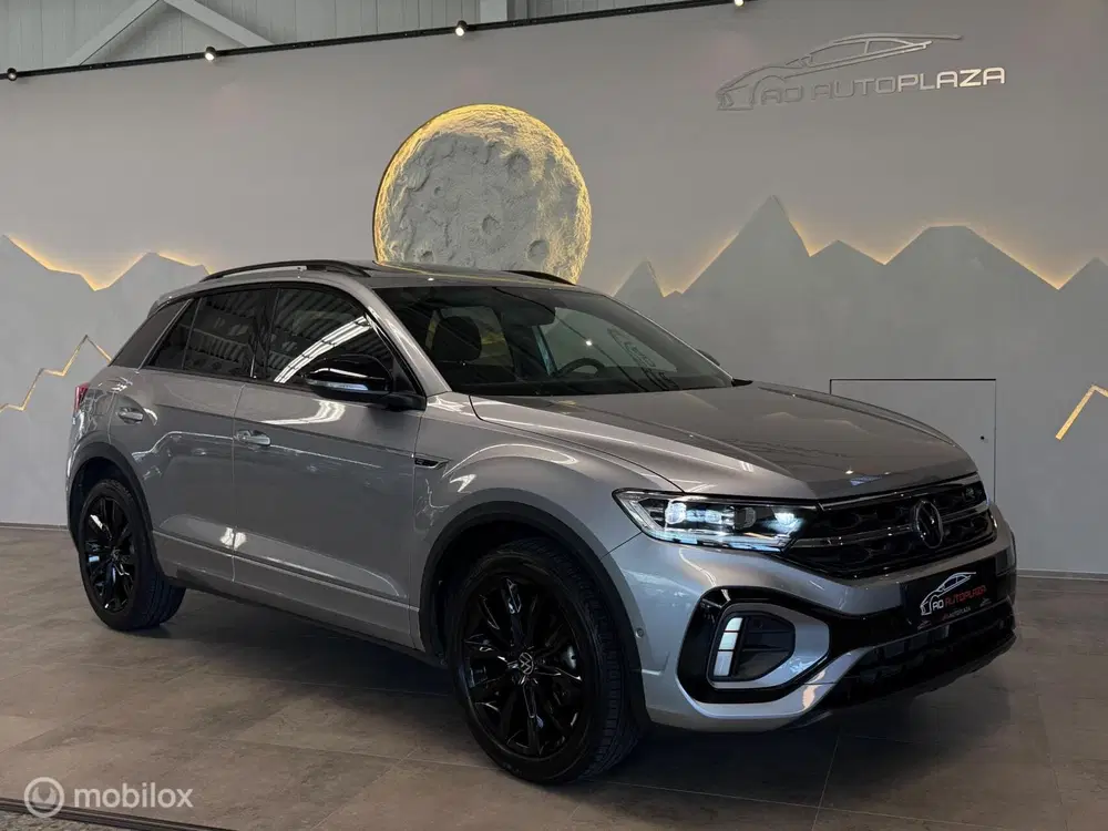Volkswagen T-Roc 1.5 TSI 3X R-Line Panorama uit 2023, foto 6