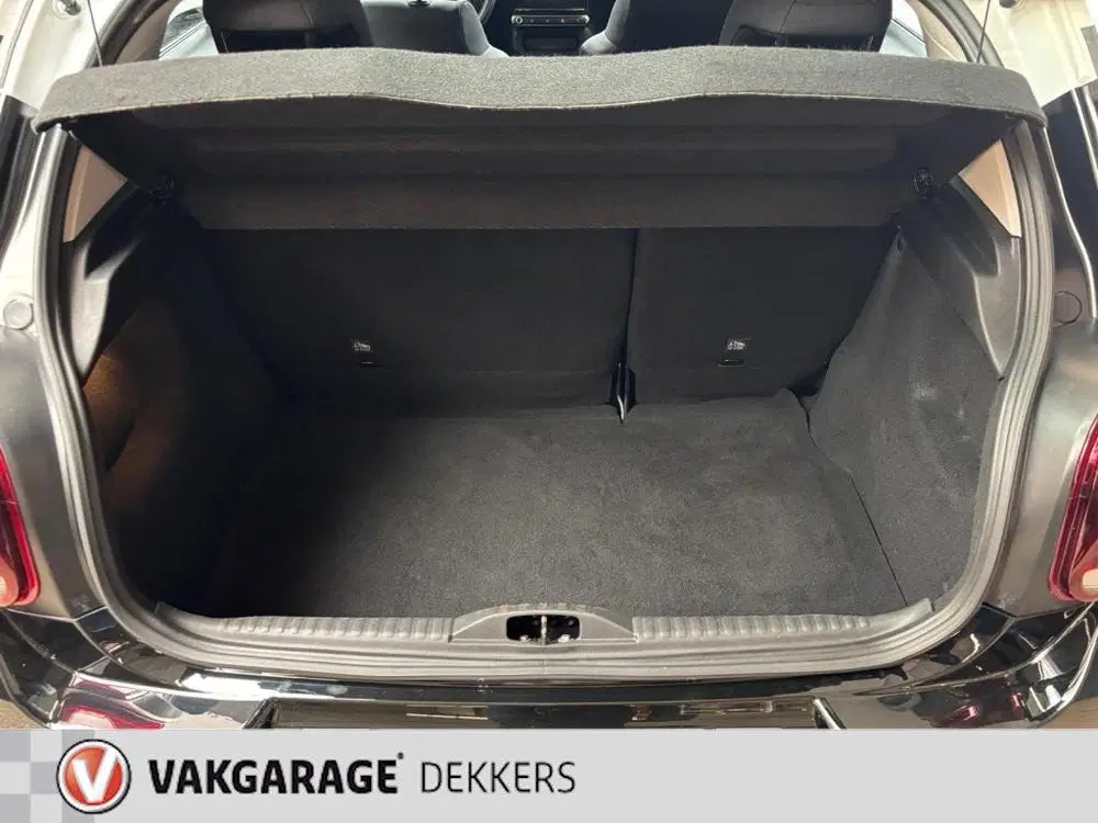 Citroën C3 Citroen C3 1.2 PureTech C-Series 110pk uit 2022, foto 14