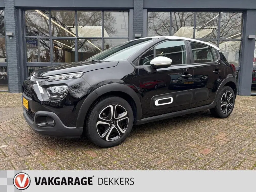 Citroën C3 Citroen C3 1.2 PureTech C-Series 110pk uit 2022, foto 3