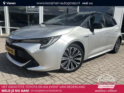 Toyota Corolla 2.0 Hybrid Dynamic uit 2020