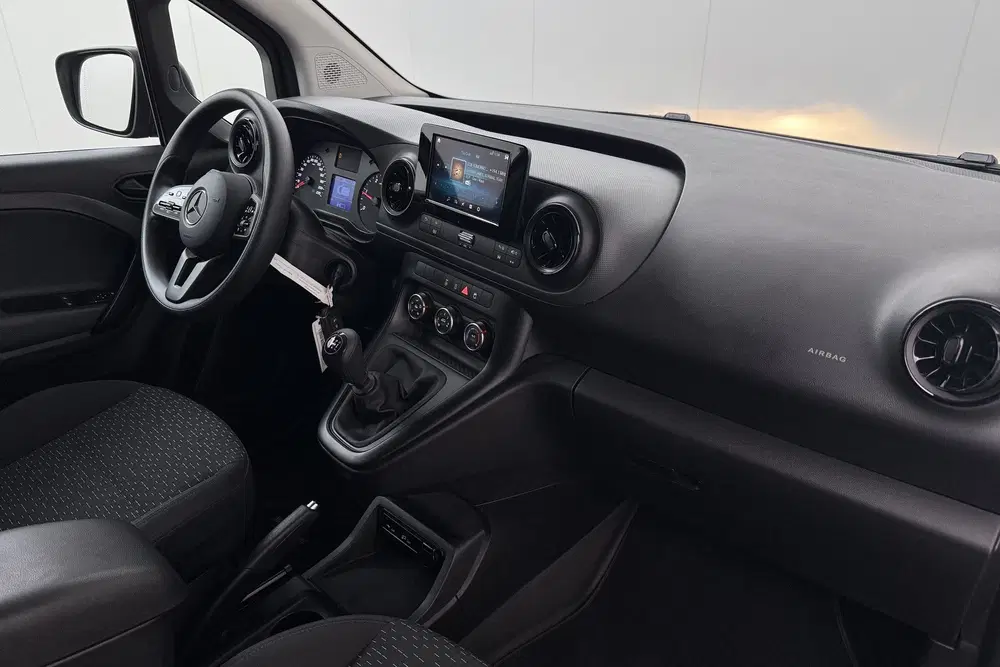 Mercedes-Benz Citan 108 75 PK CDI L1 Pro Camera Carplay DAB uit 2022, foto 14