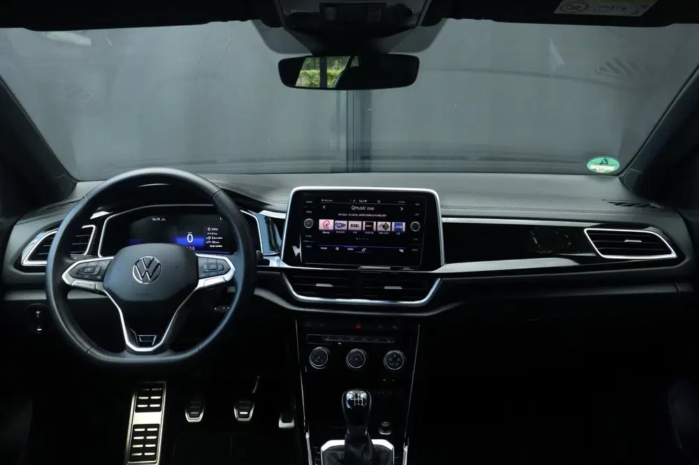 Volkswagen T-Roc 1.0TSI R-Line uit 2024, foto 13