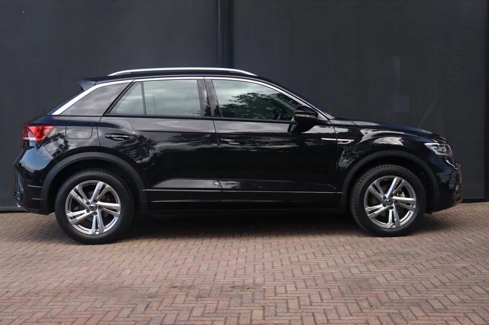Volkswagen T-Roc 1.0TSI R-Line uit 2024, foto 5