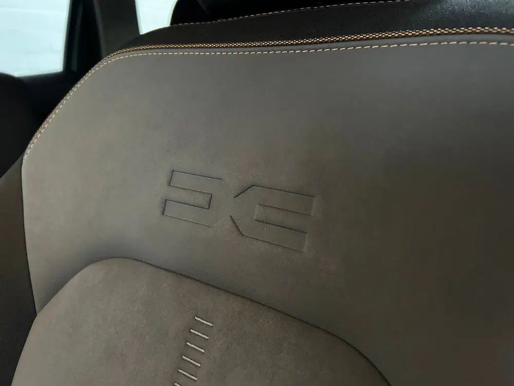 Dacia Duster 1.3 TCe 150 Extreme uit 2024, foto 15