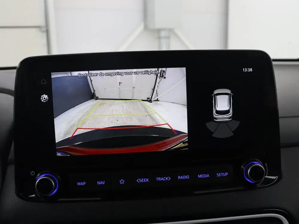 Hyundai KONA 1.6 GDI HEV Premium uit 2020, foto 13
