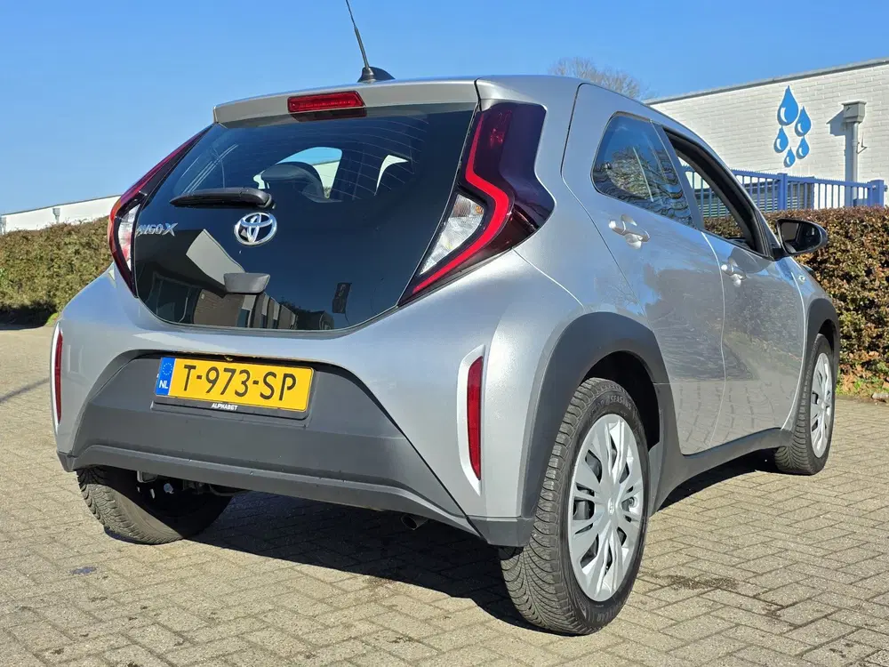 Toyota Aygo X 1.0 VVT-i MT Play uit 2023, foto 10