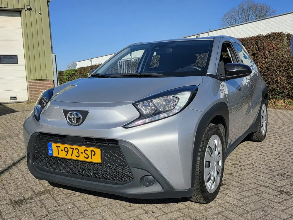 Toyota Aygo X 1.0 VVT-i MT Play uit 2023, foto 6