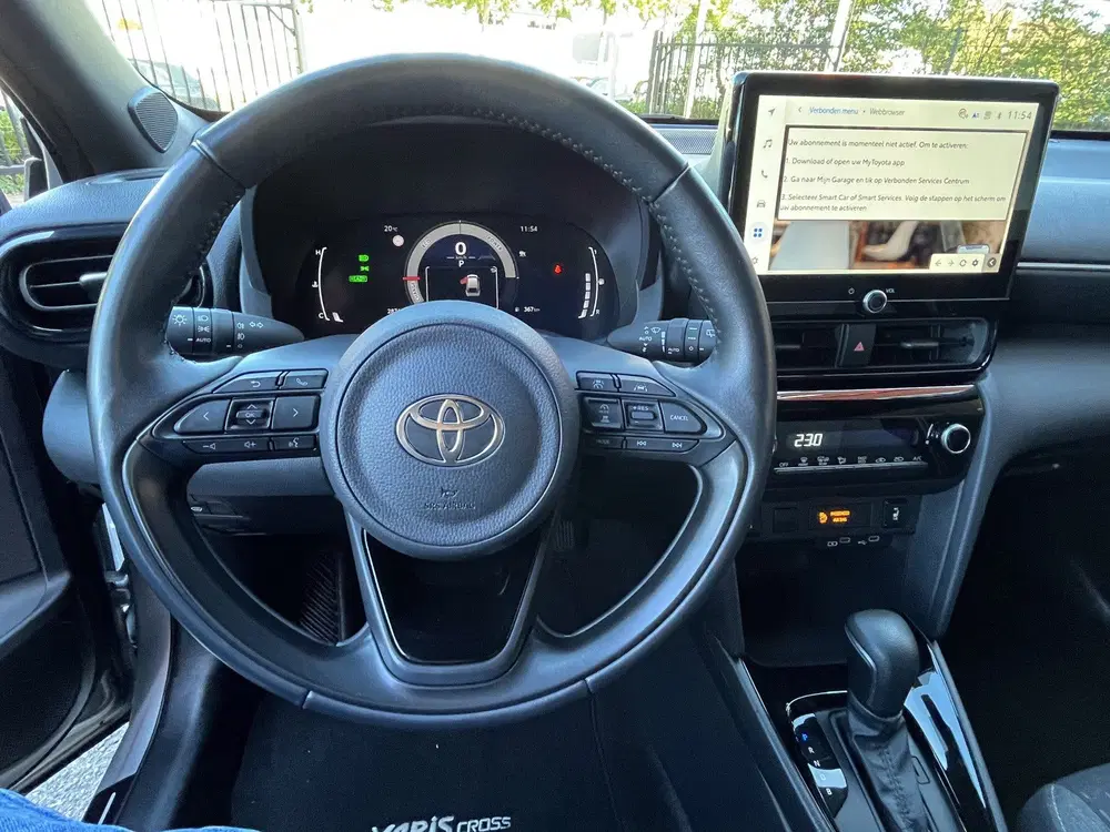 Toyota Yaris Cross 1.5 Hybrid 115 First Edition uit 2025, foto 12