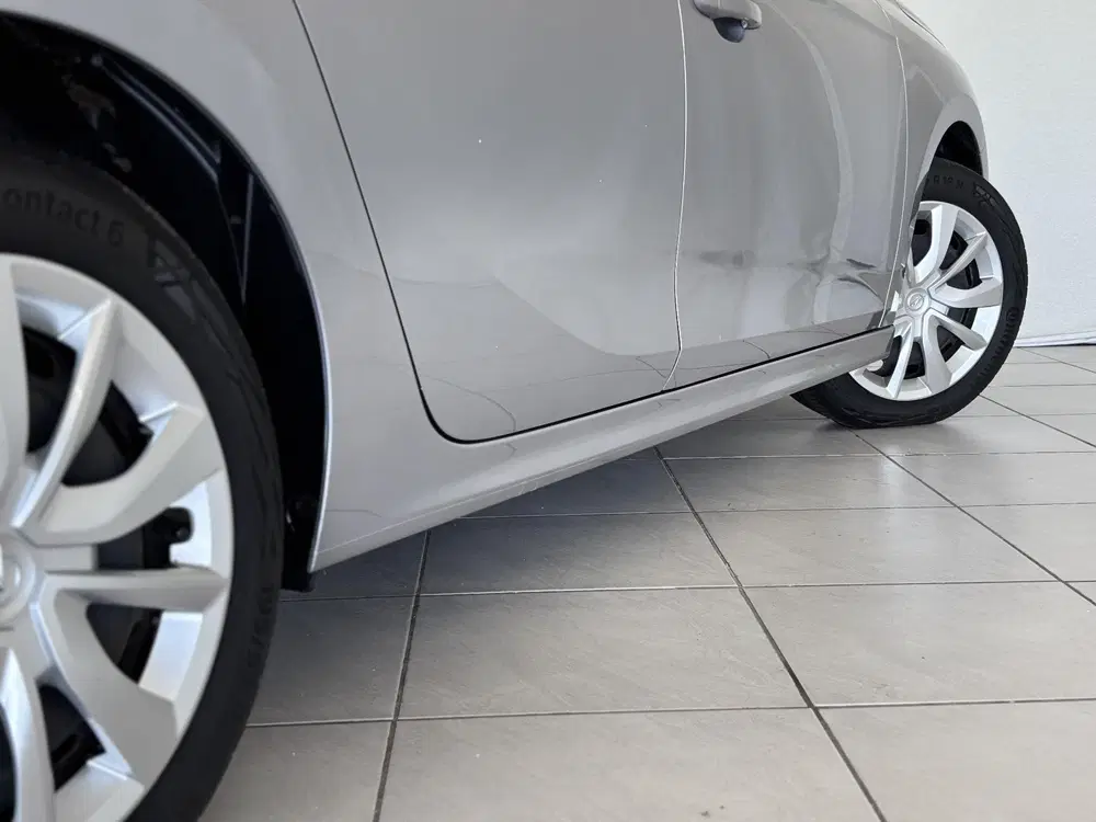 Opel Corsa 1.2 Edition uit 2020, foto 15