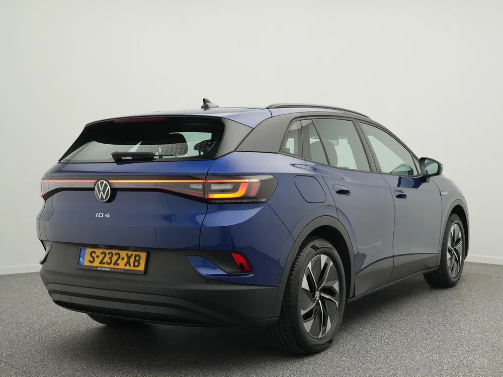 Volkswagen ID.4 Pro 77 kWh 174pk uit 2023, foto 2