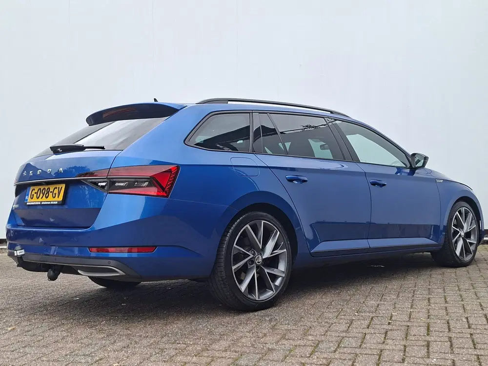 Skoda Superb 1.5 TSI ACT Sportline Pano Trekhaak Canto uit 2019, foto 12
