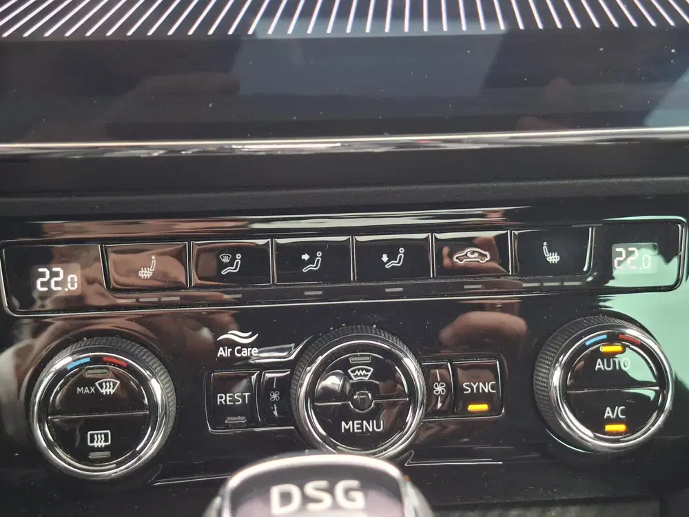 Skoda Superb 1.5 TSI ACT Sportline Pano Trekhaak Canto uit 2019, foto 9