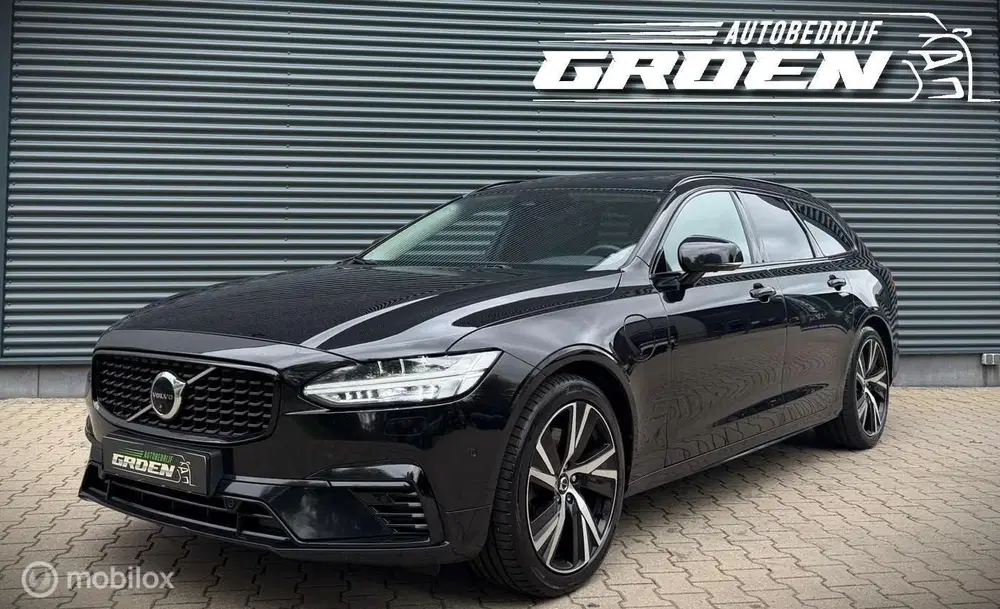 Volvo V90 2.0 T8 Plug-in hybrid AWD Ultimate Dark PA uit 2023
