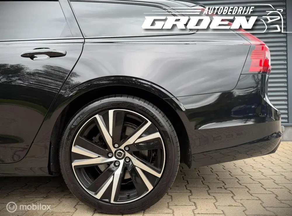 Volvo V90 2.0 T8 Plug-in hybrid AWD Ultimate Dark PA uit 2023, foto 12