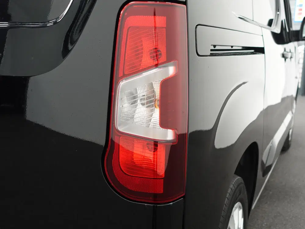 Opel Combo 1.5D L1H1 Edition 3-zits Airco Navigatie T uit 2023, foto 10