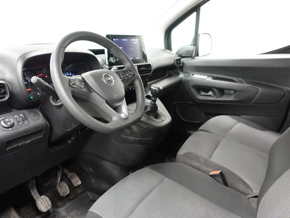 Opel Combo 1.5D L1H1 Edition 3-zits Airco Navigatie T uit 2023, foto 2