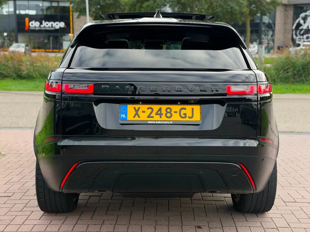 Land Rover Range Rover Velar 2.0 P400e S 2022 Black Pano BTW uit 2022, foto 3