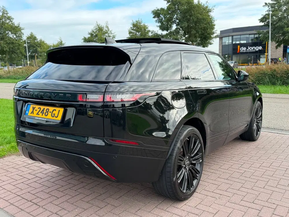 Land Rover Range Rover Velar 2.0 P400e S 2022 Black Pano BTW uit 2022, foto 6
