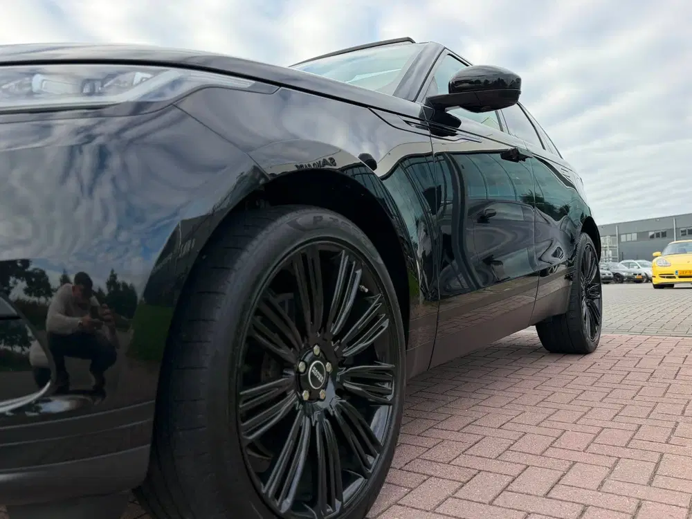 Land Rover Range Rover Velar 2.0 P400e S 2022 Black Pano BTW uit 2022, foto 9