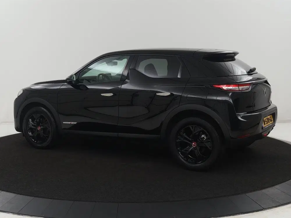 DS Automobiles DS 3 Crossback DS 3 Crossback 1.2 PureTech Performance Li uit 2021, foto 2