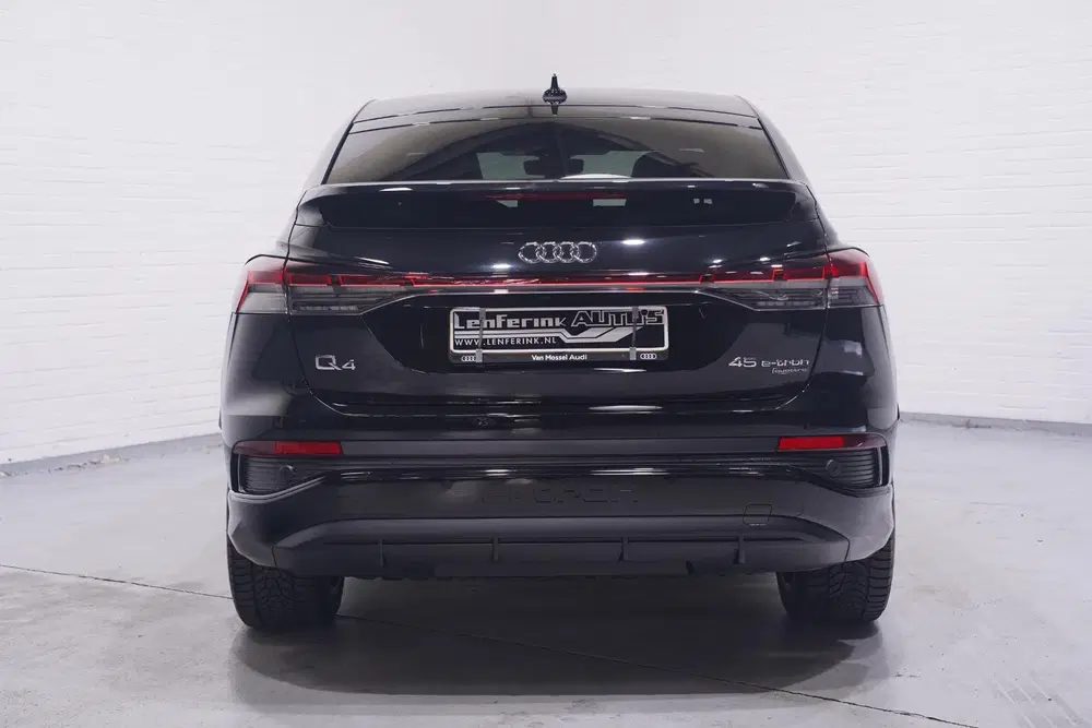 Audi Q4 e-tron 45 quattro S Edition Competition 82 uit 2025, foto 10