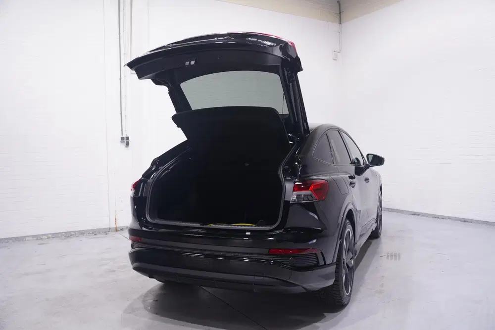 Audi Q4 e-tron 45 quattro S Edition Competition 82 uit 2025, foto 14
