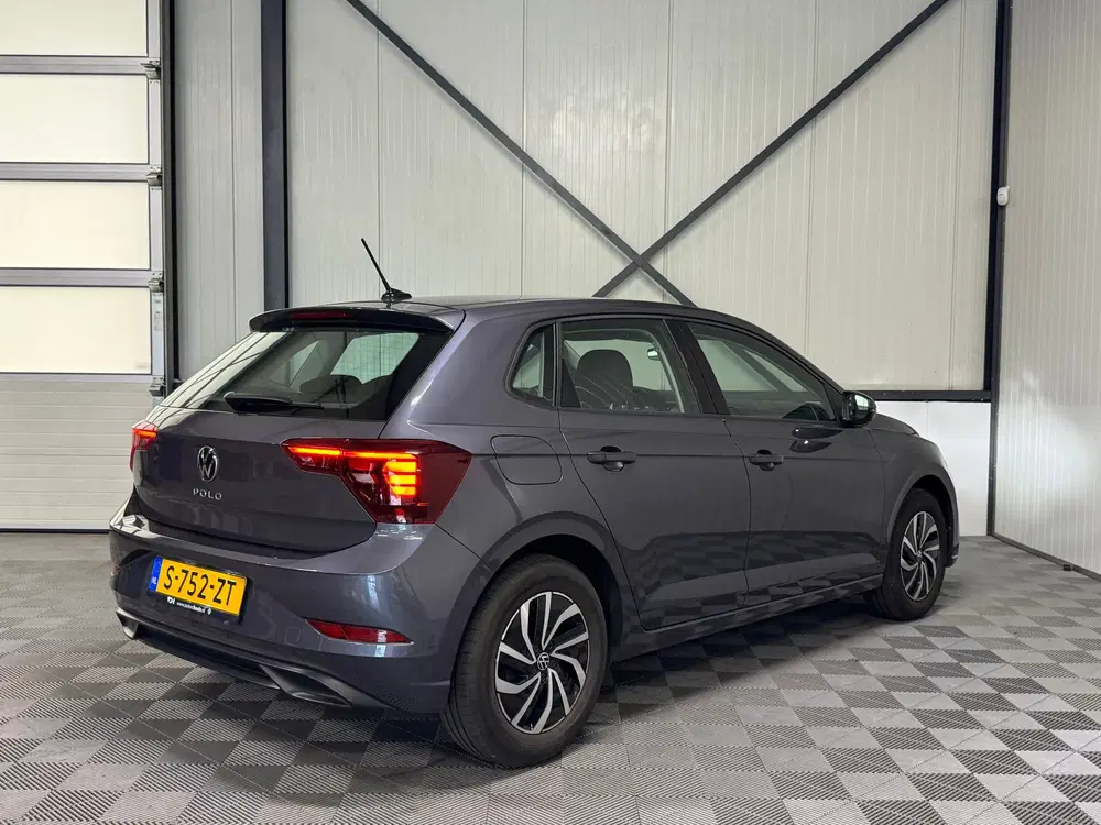 Volkswagen Polo 1.0 TSI uit 2023, foto 2