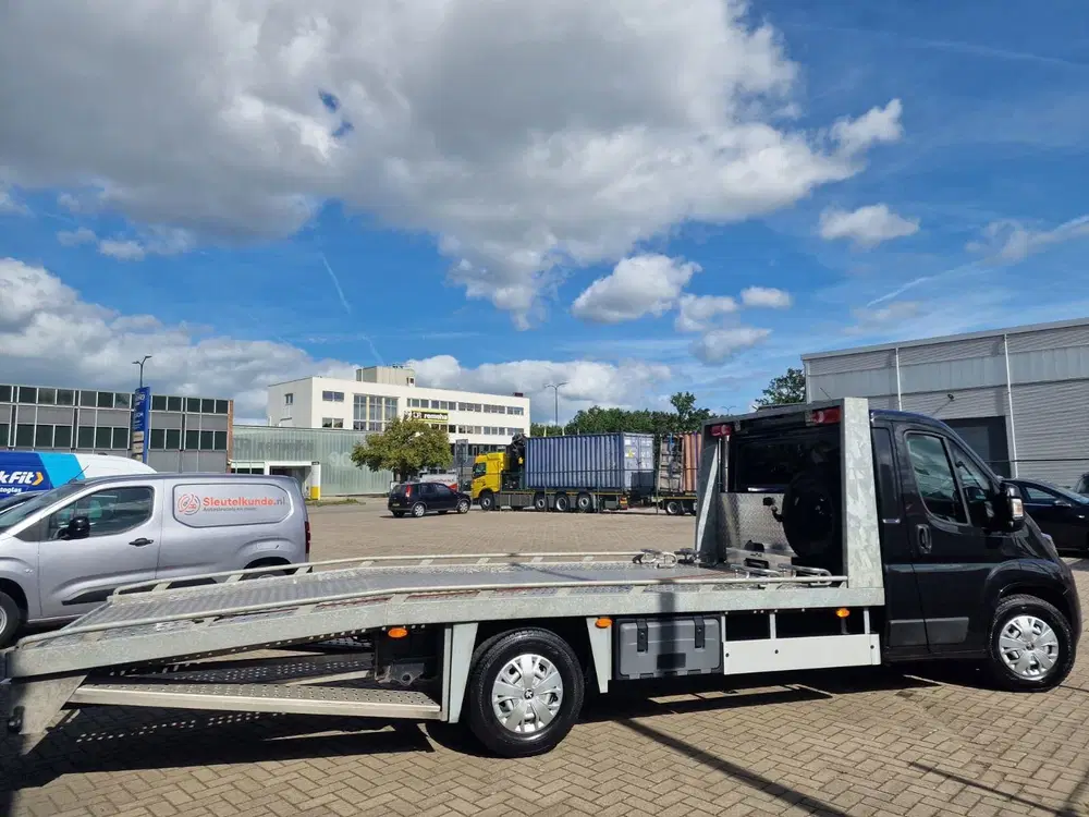 Peugeot Boxer 435 2.0 BlueHDI NIEUW.DRIEM uit 2019, foto 11