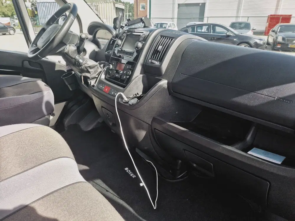 Peugeot Boxer 435 2.0 BlueHDI NIEUW.DRIEM uit 2019, foto 6