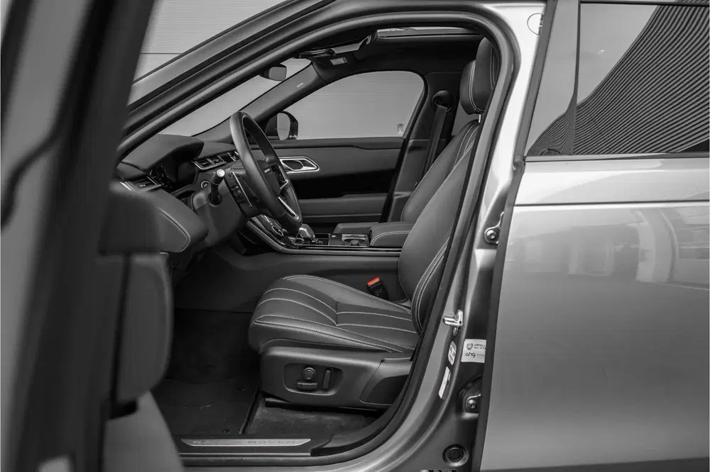 Land Rover Range Rover Velar 2.0 P400e Pano ACC Stoelvent Bl uit 2023, foto 4