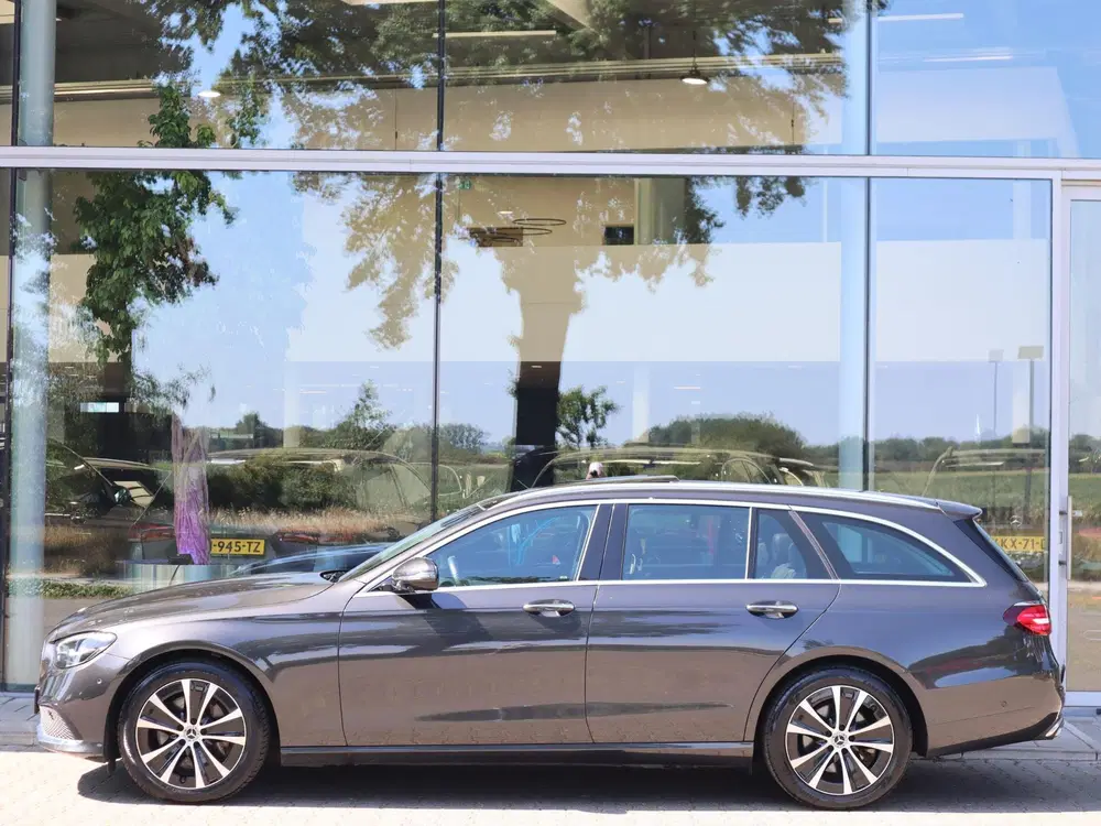 Mercedes-Benz E-Klasse 300 e Business Solution Luxury uit 2022, foto 4