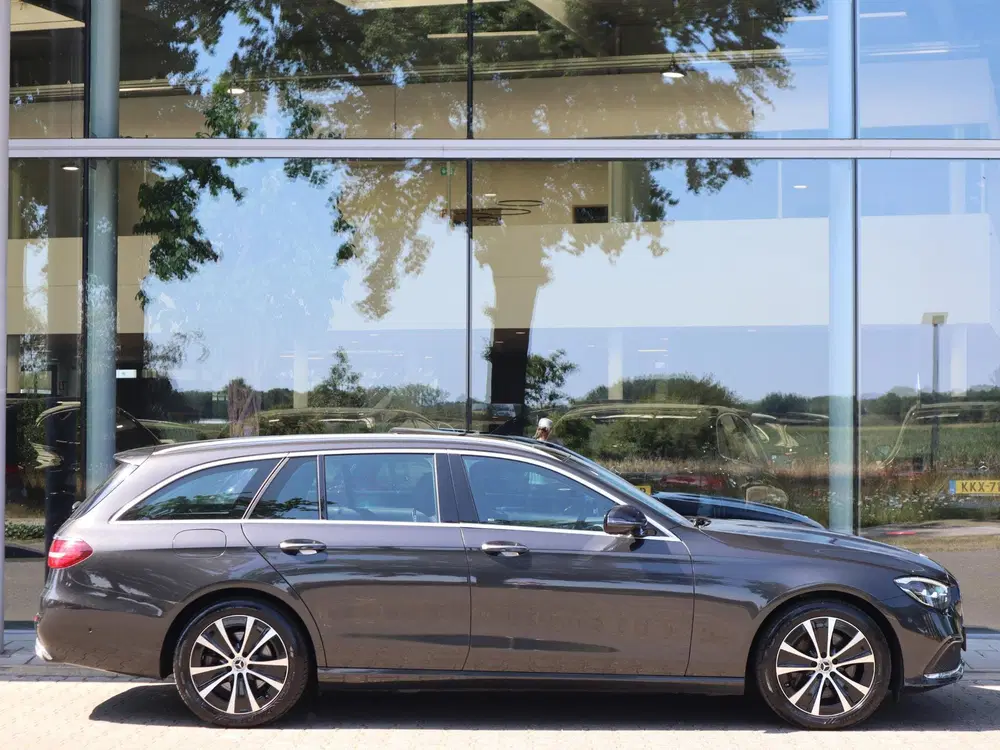 Mercedes-Benz E-Klasse 300 e Business Solution Luxury uit 2022, foto 5