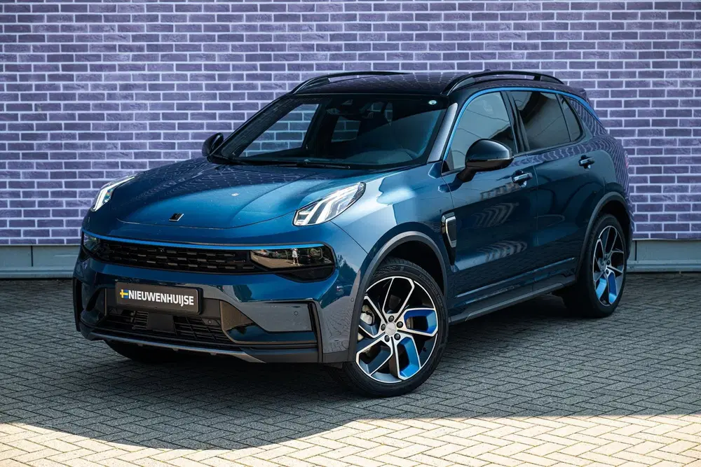Lynk & Co 01 1.5 Plug-in Hybrid uit 2024, foto 14
