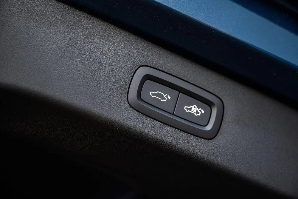 Lynk & Co 01 1.5 Plug-in Hybrid uit 2024, foto 15