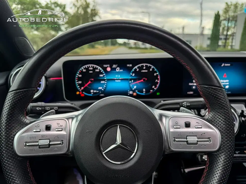 Mercedes-Benz A-Klasse 220 Premium Plus uit 2019, foto 14
