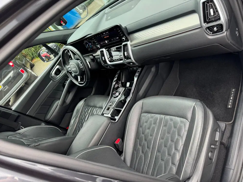 Kia Sorento 1.6 T-GDI Hybrid 2WD ExecutiveLine 7p. uit 2022, foto 11