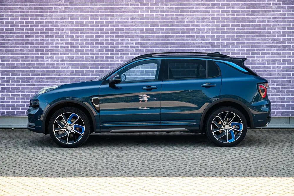 Lynk & Co 01 1.5 Plug-in Hybrid uit 2025, foto 3