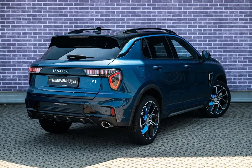 Lynk & Co 01 1.5 Plug-in Hybrid uit 2025, foto 5