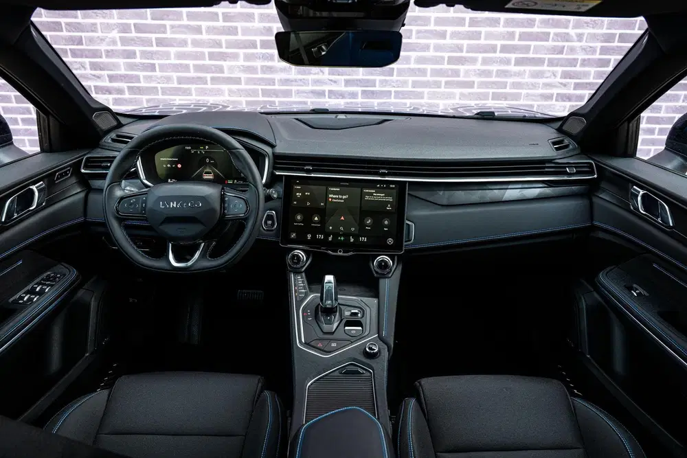 Lynk & Co 01 1.5 Plug-in Hybrid uit 2025, foto 9