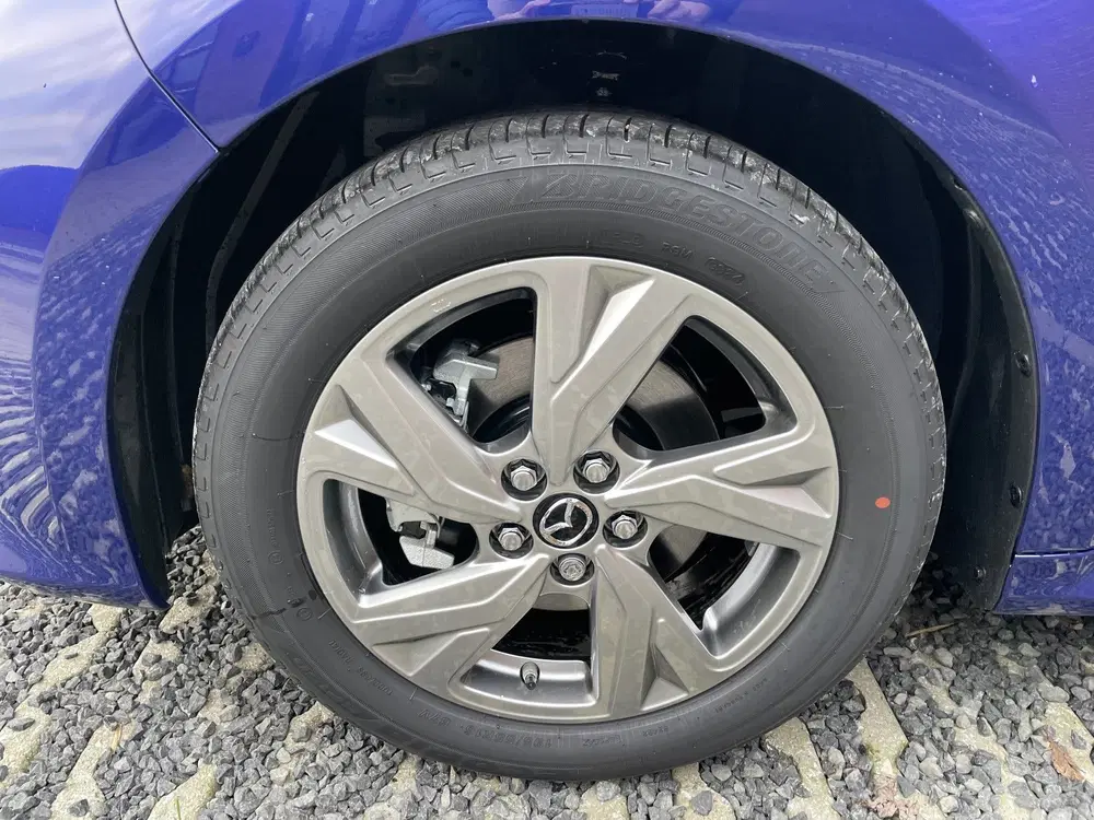 Mazda 2 Hybrid 1.5 Exclusive-line uit 2024, foto 7