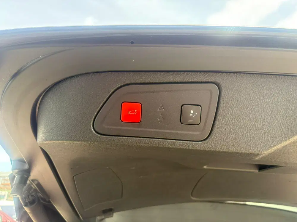 Citroën C5 Aircross Citroen C5 Aircross 1.6 PureTech Business uit 2019, foto 9