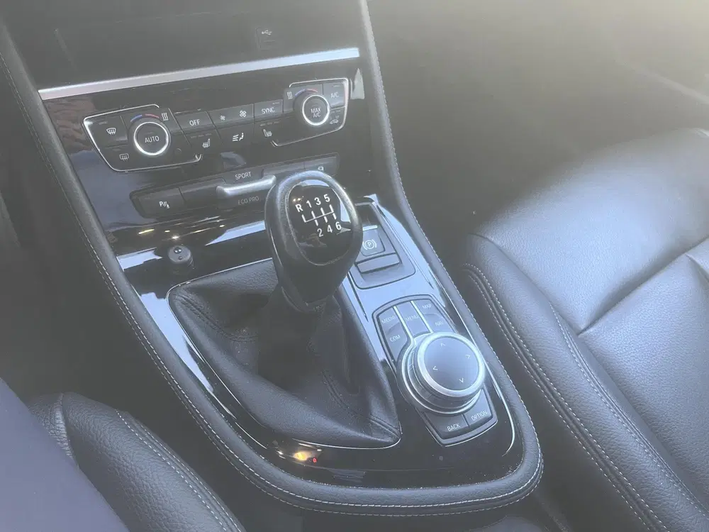 BMW 2-serie 216i 7p. Business Edition Plus uit 2022, foto 7